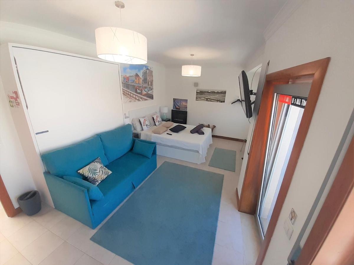 - It's There - 2 * Aveiro